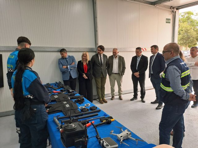 Alumnado de FP de T�cnico en Seguridad participa en una jornada de exhibici�n en el CIFP Hesp�rides, Foto 4