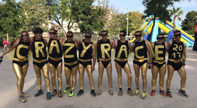 Crazy Race Murcia cuelga el cartel de completo y convierte la ciudad en una divertida carrera de obstáculos por un día - 1, Foto 1