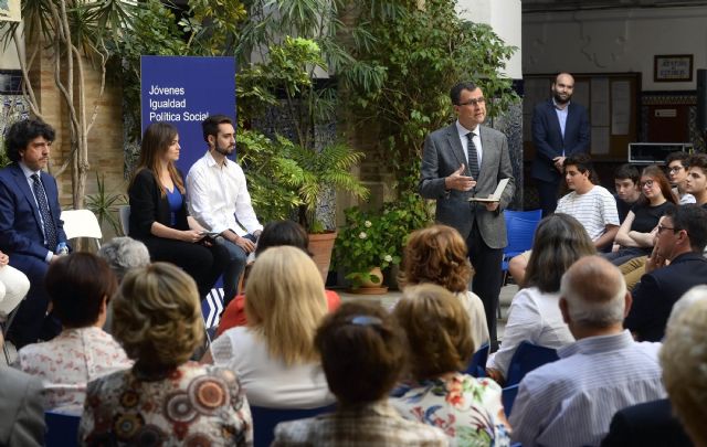 El tercer sector toma la palabra en un encuentro participativo que analiza el termómetro social de Murcia - 4, Foto 4