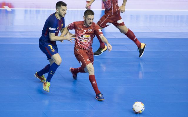 Ganar y ganar para forzar el tercer encuentro de Semifinales - 1, Foto 1