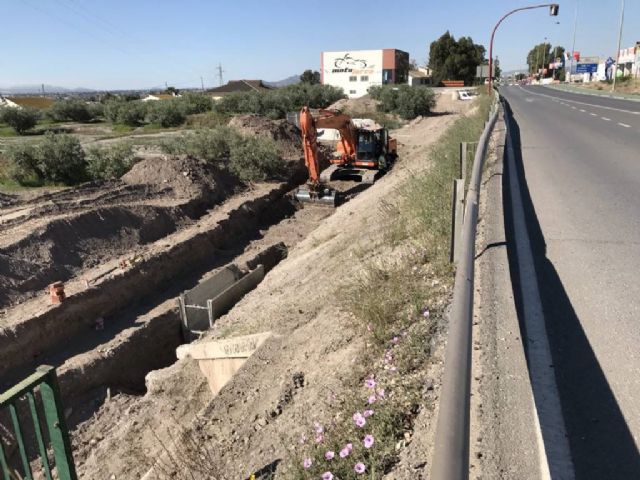 Aguas de Lorca invierte 850.000 euros en mejorar la red de saneamiento y abastecimiento en el tramo comprendido entre la rotonda del Hospital Rafael Méndez y el enlace con la A-7 - 1, Foto 1
