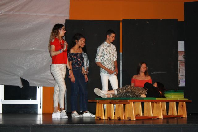 Jóvenes de Molina de Segura crean la obra de teatro La Fiesta para prevenir la violencia de género - 3, Foto 3