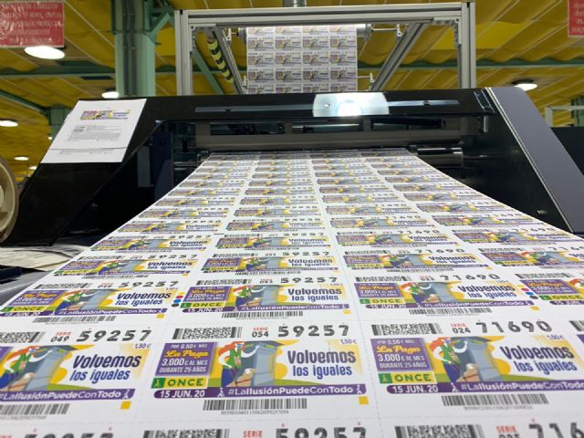 La ONCE arranca la Fábrica de la Ilusión con la impresión de los primeros cupones tras el confinamiento - 1, Foto 1