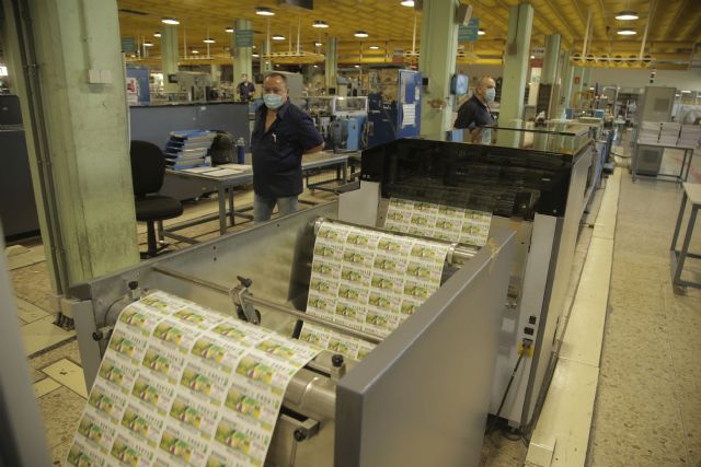 La ONCE arranca la Fábrica de la Ilusión con la impresión de los primeros cupones tras el confinamiento - 3, Foto 3