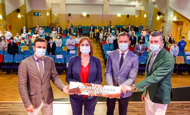 Los jóvenes presentan más de 600 iniciativas para diseñar un plan de formación a su medida - 1, Foto 1