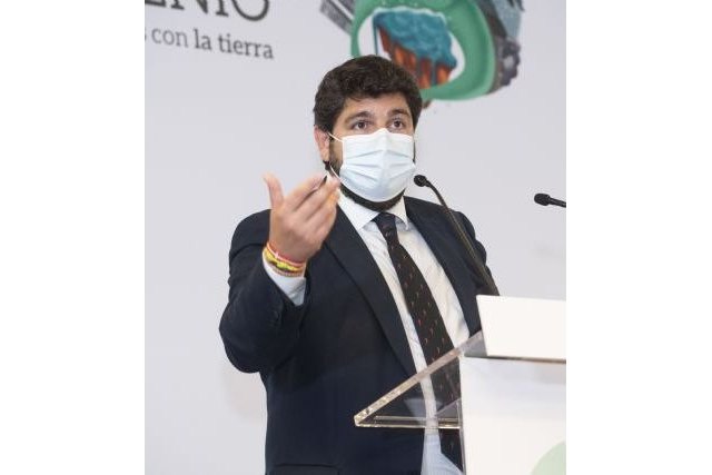 López Miras clausura la primera edición de los Premios Fundación Ingenio - 2, Foto 2