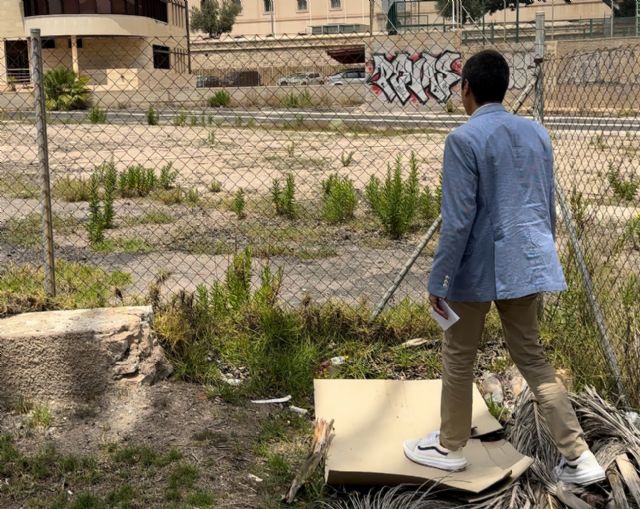 MC propone una zona pública de esparcimiento y deporte frente al auditorio El Batel - 1, Foto 1