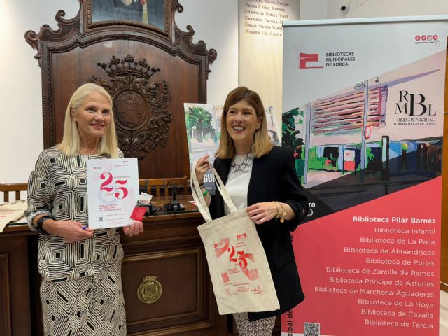 Casi 40.000 ejemplares atesora la Biblioteca Pública Pilar Barnés que este miércoles cumple un cuarto de siglo - 1, Foto 1