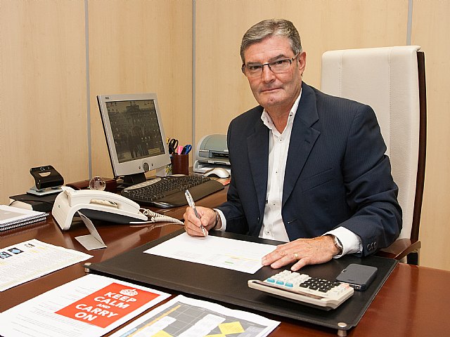 Mobel, 43 años de vida con puntos suspensivos…, Foto 1