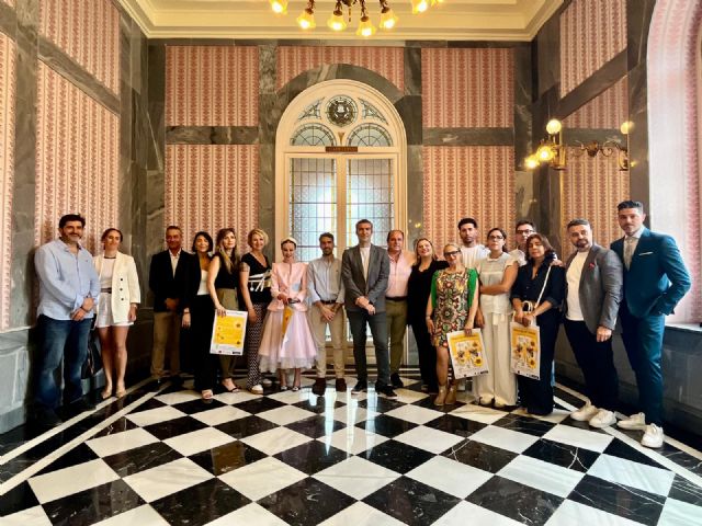 El talento murciano vuelve a la Plaza Romea con la V edicin del certamen Murcia es Moda Primavera Verano, Foto 1