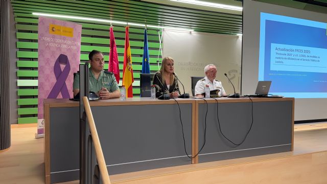 Guevara inaugura unas jornadas formativas para Fuerzas y Cuerpos de Seguridad del Estgado sobre el Protocolo 2025 para la protección de víctimas de violencia de género - 1, Foto 1