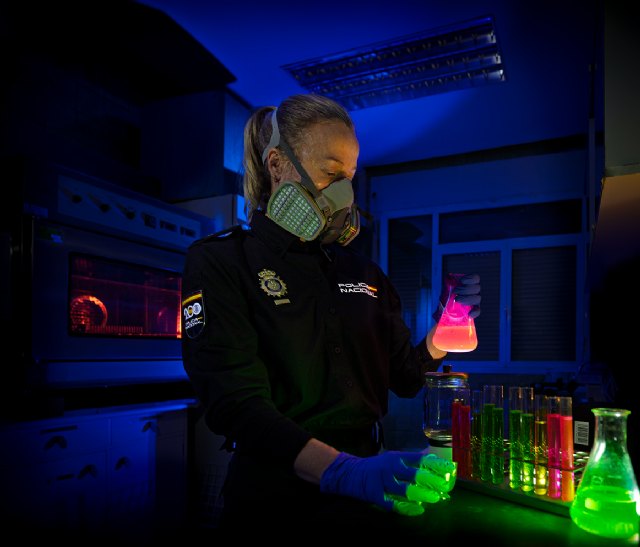 La Policía Nacional celebra en Ciudad Real la entrega de su I Premio de Fotografía “Lente Azul” - 1, Foto 1