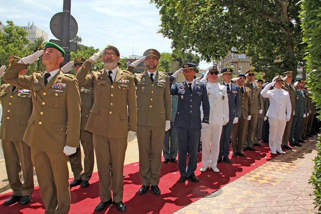 La Capitanía General reúne en Sevilla a Ejército, Armada, Guardia Civil y UME por el Día de las Fuerzas Armadas - 2, Foto 2