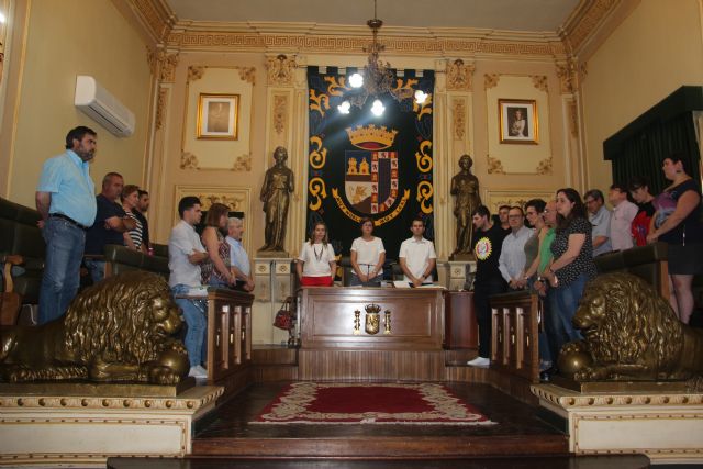 El Pleno acuerda solicitar que no se lleve a cabo el cierre de una unidad de Infantil del Colegio La Asunción - 1, Foto 1