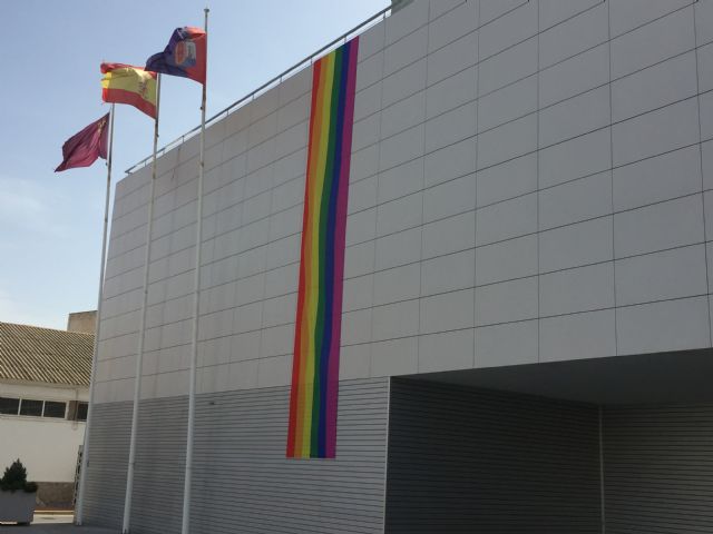 Torre-Pacheco iza la bandera del Orgullo - 1, Foto 1