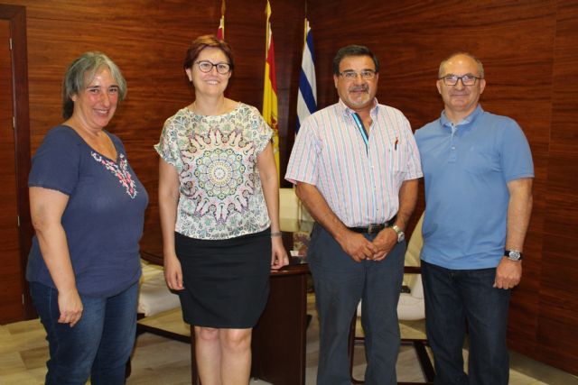 Firmado convenio Proyecto Abraham para recogida selectiva de textil, calzado y juguetes - 1, Foto 1