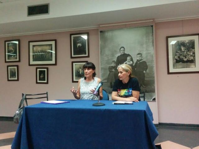 The activities in favor of tolerance and equality of the LGTB Collective begin with a talk on affective-sexual diversity and gender identity, Foto 5