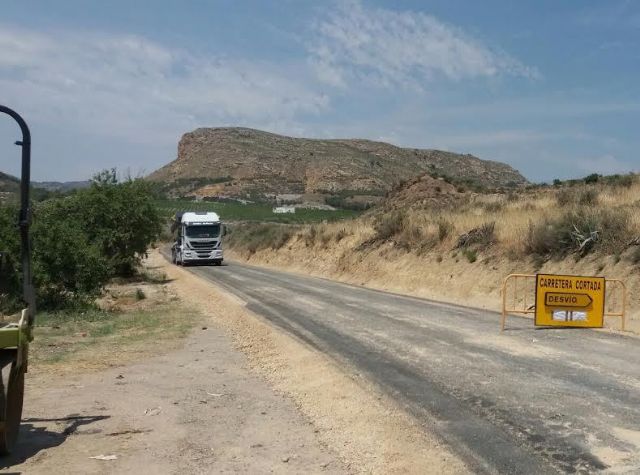 Entran en su última fase de ejecución las obras de mejora de la carretera RM-C8 que comunica Totana y el yacimiento arqueológico de La Bastida - 2, Foto 2