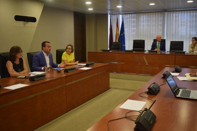 La Asamblea solicita al Estado la creación de un fondo para financiar los centros de referencia sanitaria - 1, Foto 1