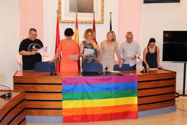 Declaración Institucional con motivo del Día Internacional del Orgullo LGTBI - 1, Foto 1