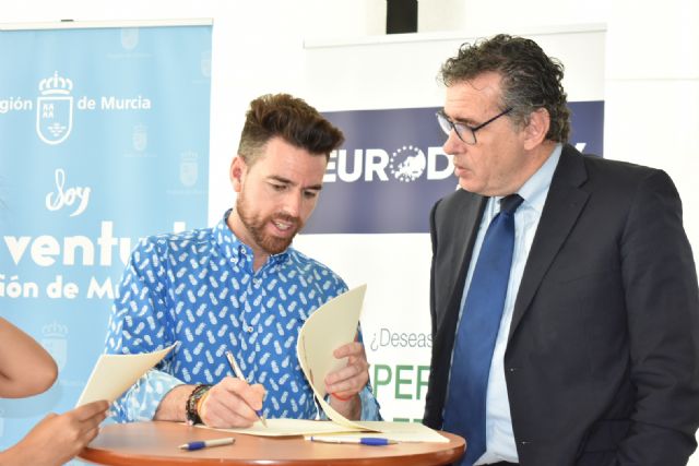 Jóvenes europeos realizarán prácticas laborales en empresas de la Región con el programa Eurodisea - 2, Foto 2