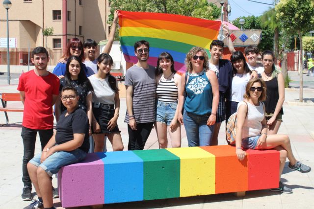 Colocada la bandera del orgullo LGTBI en el balcón del Ayuntamiento y en marcha la ruta 'Jumilla es diversa' - 4, Foto 4
