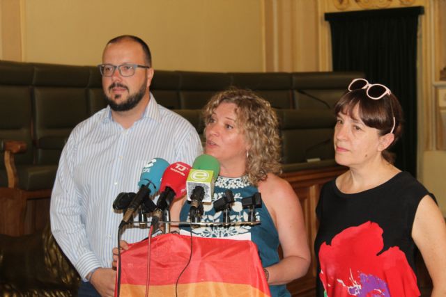 Colocada la bandera del orgullo LGTBI en el balcón del Ayuntamiento y en marcha la ruta 'Jumilla es diversa' - 5, Foto 5