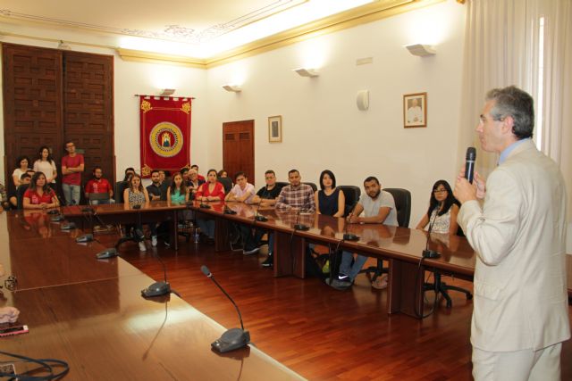 La UCAM formará este verano a estudiantes de Latinoamérica en comunicación política y en biotecnología - 1, Foto 1