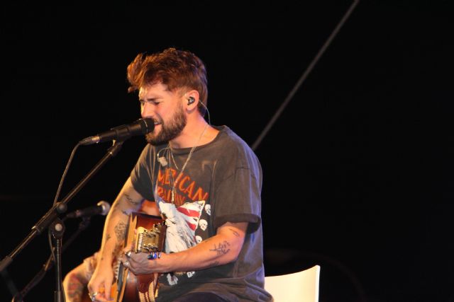 Dani Fernández presentó su primer trabajo en solitario Incendios - 3, Foto 3