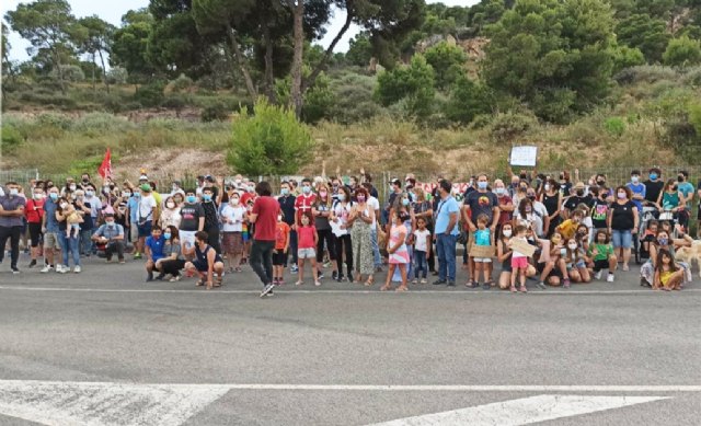 Los vecinos del barrio de la Concepción apuestan todo al martes para salvar la pinada Cuatro Picos - 1, Foto 1