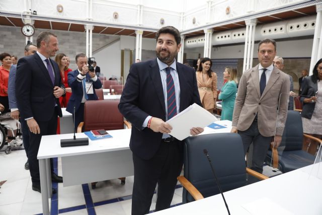López Miras anuncia una Ley para blindar las competencias fiscales y un plan de mejora de la Atención Primaria - 2, Foto 2
