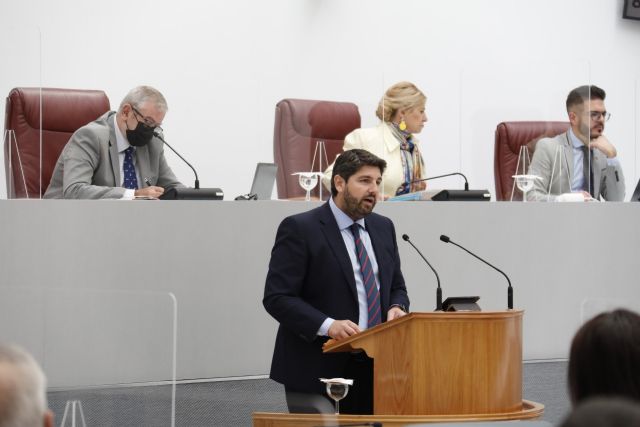 López Miras anuncia una Ley para blindar las competencias fiscales y un plan de mejora de la Atención Primaria - 3, Foto 3