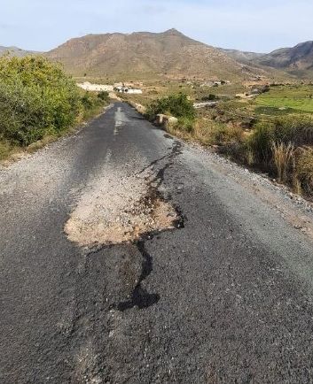 MC instará al arreglo del pésimo estado de la carretera entre la rambla de La Azohía y las baterías de Cabo Tiñoso - 1, Foto 1
