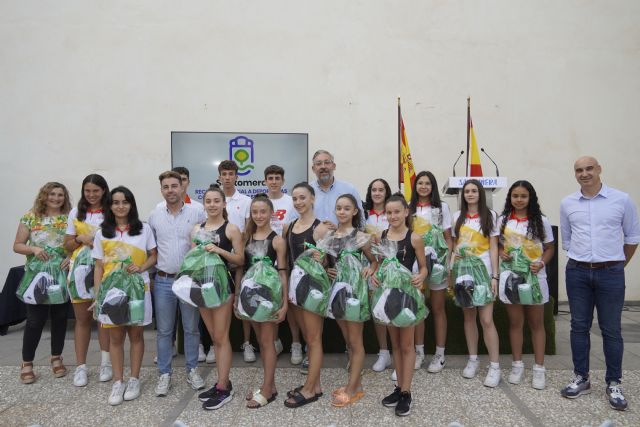 El Ayuntamiento de Santomera recibe a los deportistas santomeranos convocados por selecciones - 1, Foto 1