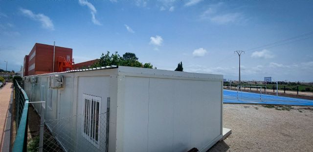 José Luis Álvarez-Castellanos (IUVRM): Los barracones en nuestros centros educativos públicos seguirán siendo una triste realidad durante muchos años, a pesar de las promesas del PP - 2, Foto 2