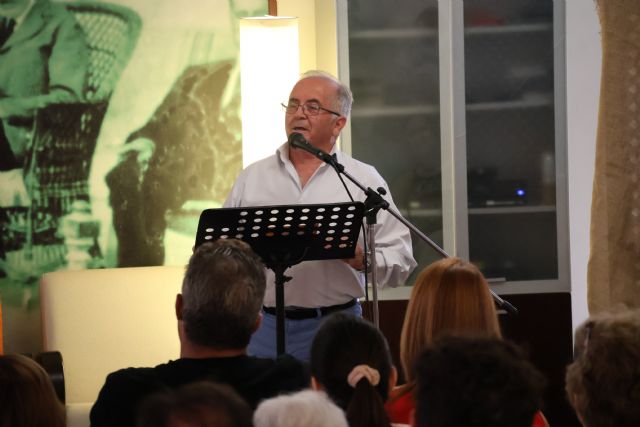 Santiago Rosique presenta su obra Pinatar Histórico - 1, Foto 1