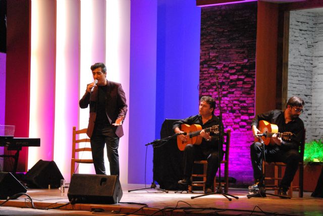 Más de mil personas llenan el patio de Lo Ferro en la inauguración de  su XXXVII edición - 4, Foto 4