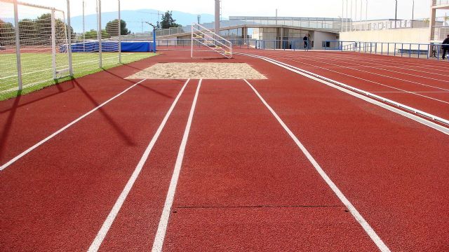 El Consejo de Gobierno de la Región de Murcia concede una ayuda de 40.000 euros para la reparación de la pista de atletismo, en la instalación deportiva Manuel Ruiz Pérez - 5, Foto 5