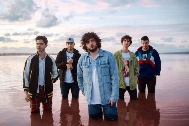 Las bandas cartageneras Ayoho y Arde Bogota arrasan en la taquilla de El Batel - 2, Foto 2