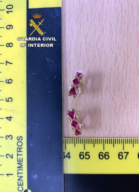 La Guardia Civil detiene a cinco personas por una decena de robos y atracos en Ceutí - 1, Foto 1