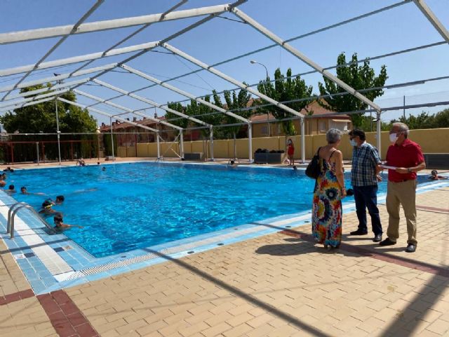 Más de 12.500 personas disfrutan de las piscinas de verano en su primer mes de apertura - 2, Foto 2