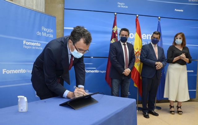 Murcia y Alcantarillan sellan con la Comunidad un acuerdo para favorecer la vivienda a familias en exclusión - 3, Foto 3