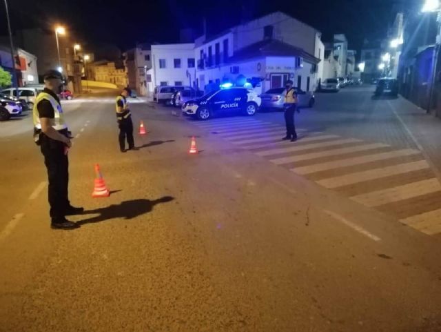 Policía Local de Calasparra refuerza los servicios en las noches del fin de semana para controlar el ocio nocturno - 1, Foto 1