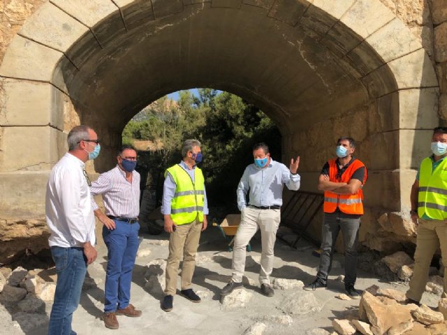 El Alcalde y concejales se reúnen con el Director General de Carreteras - 1, Foto 1