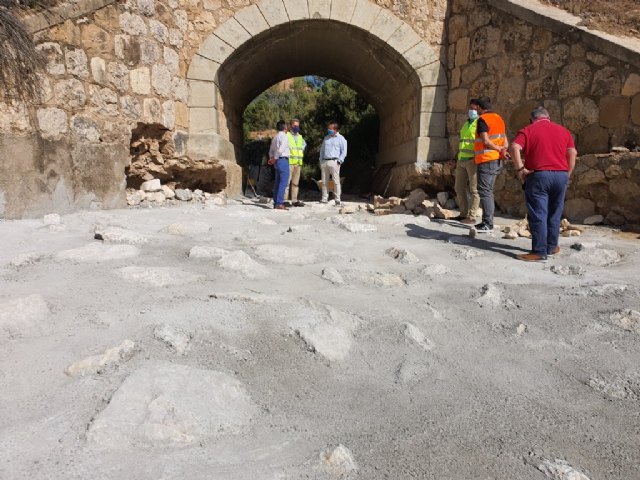 El Alcalde y concejales se reúnen con el Director General de Carreteras - 2, Foto 2