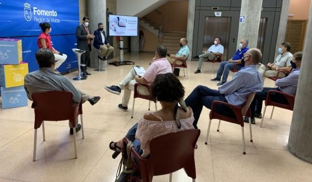 La Comunidad otorgará hasta 4,3 millones en ayudas para paliar los efectos del coronavirus en las empresas de transporte público regular - 1, Foto 1