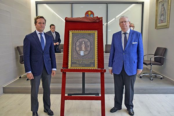 El Consejo de Cofradías de Sevilla ha presentado la obra del día de la virgen, realizada con una fotografía de Jesús Romero y José Antonio Muñoz - 2, Foto 2