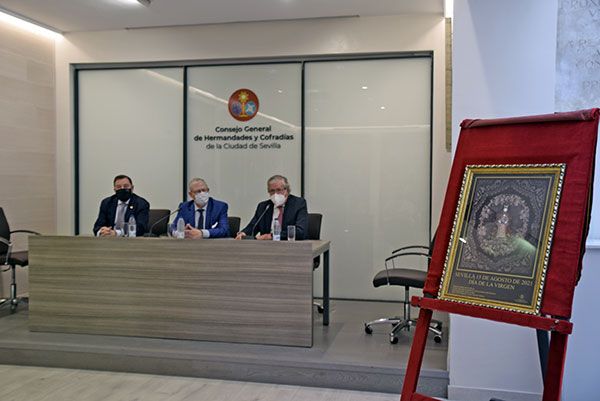 El Consejo de Cofradías de Sevilla ha presentado la obra del día de la virgen, realizada con una fotografía de Jesús Romero y José Antonio Muñoz - 4, Foto 4