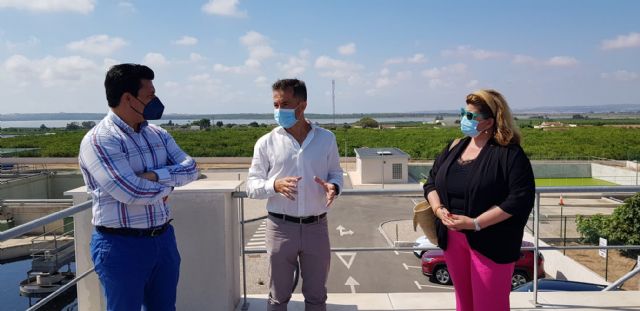 Hidrogea muestra al alcalde Luengo el parque inundable de la laguna de La Mata como solución a la llegada de aguas pluviales al Mar Menor en los periodos de fuertes lluvias - 3, Foto 3