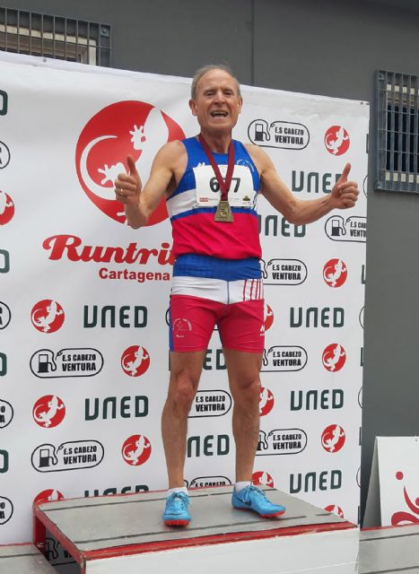 El torreño Ángel Salinas se cuelga tres oros en el regional máster de atletismo - 1, Foto 1